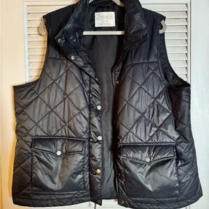 Natural Reflections Black Quilted Vest